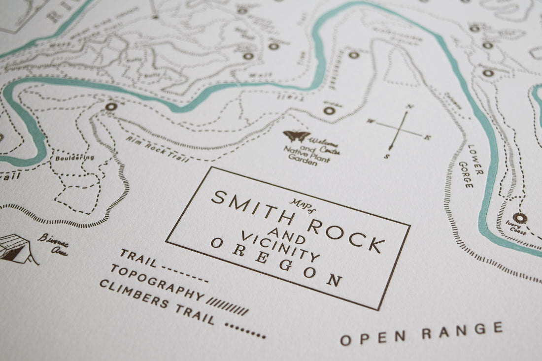 Smith Rock Map depicting prominent landmarks, trails, and the winding crooked river. 